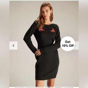 *SOLD* Embroidery sweater dress